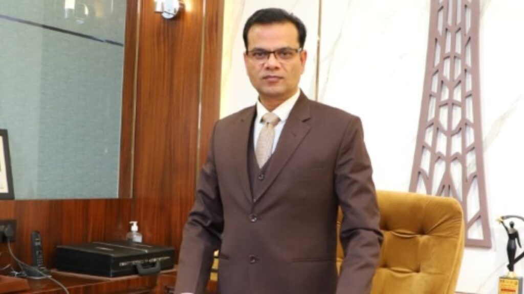 The-Vision-and-Leadership-Behind-Ozone-Group_-Pioneering-Excellence-in-Real-Estate-and-Philanthropy-1