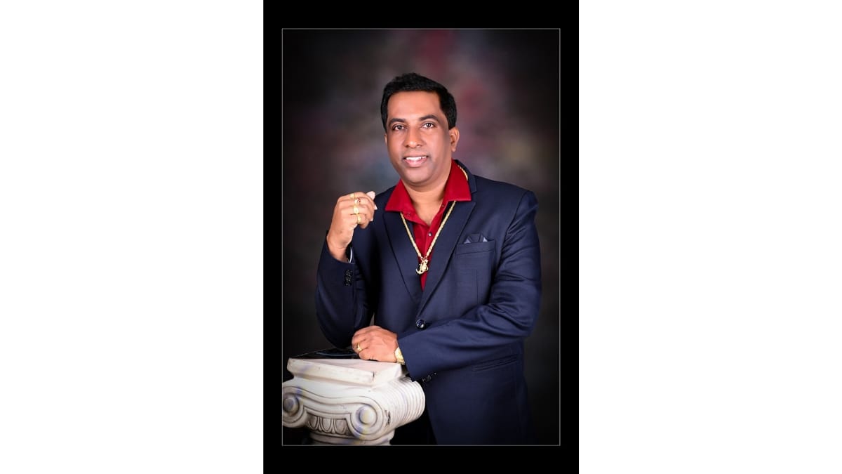 Dr-Rajaprasad-Chandrashekhar-Chaudhari-From-Small-Foundations-to-Building-Big-Dreams-Managing-Director-Raj-Construction-Pune-Indias-Leading-C