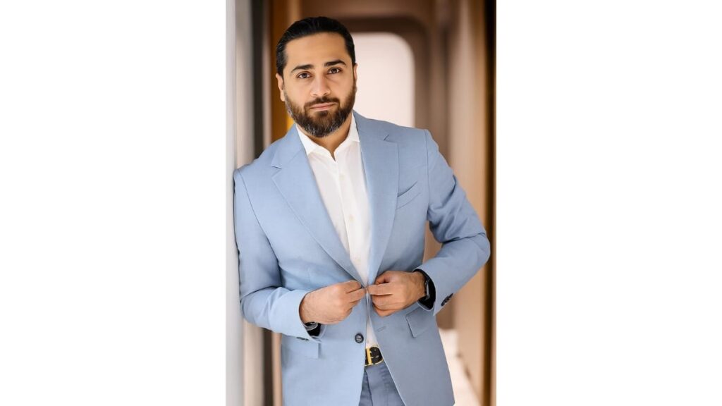 Mr-Nihar-Thakkar-Founder-of-The-Mandate-House-Private-Ltd