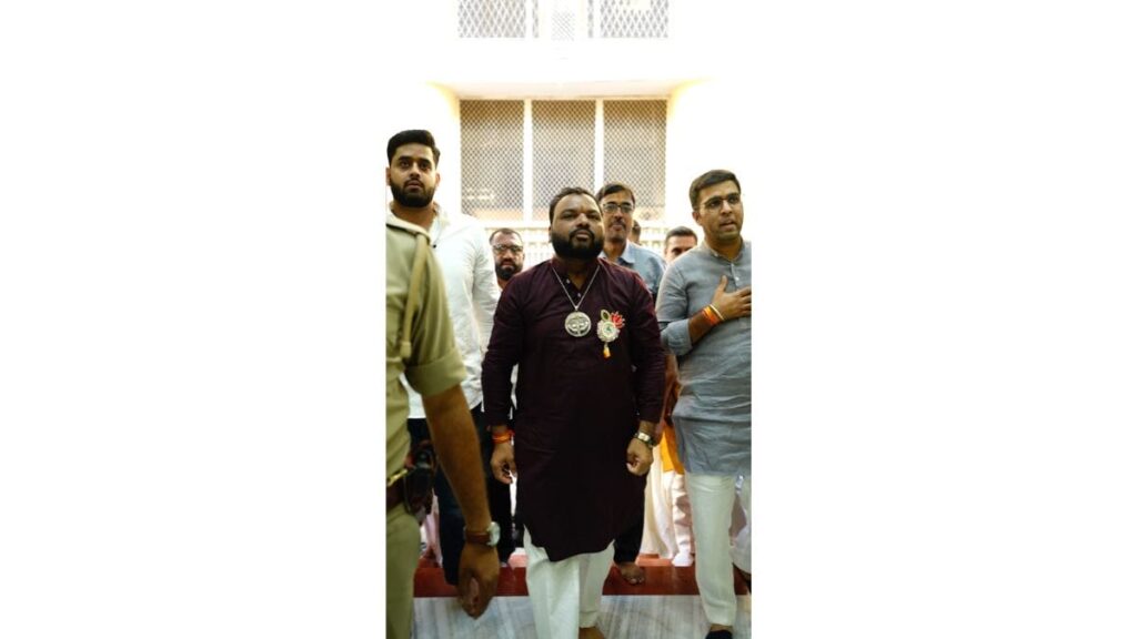 Kahniya-Mittal-1